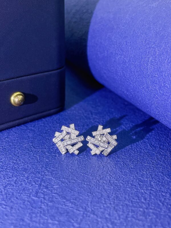 Jahuri jewelry