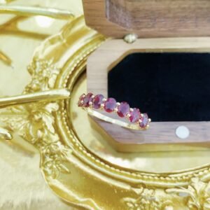 Jahuri jewelry