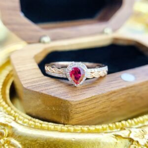 Jahuri jewelry